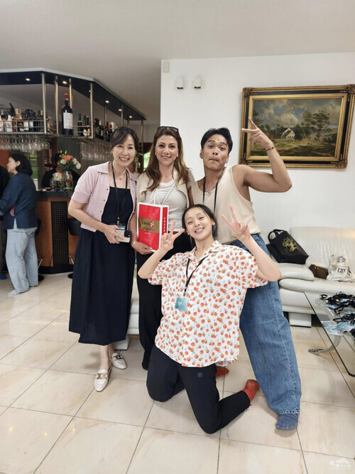 2.由格雷文布羅伊市議員Sevda Alms邀請團員郭峻宇和陳珮綺參與2025年該市文化節的演出,最終演變成今年如此一團大陣容的美好緣分