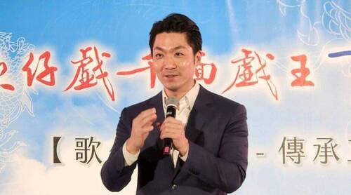 臺北市長蔣萬安對葉青一生為歌仔戲付出所呈現的貢獻與成就，表達正面推崇之意。（記者 辛澎祥/攝）