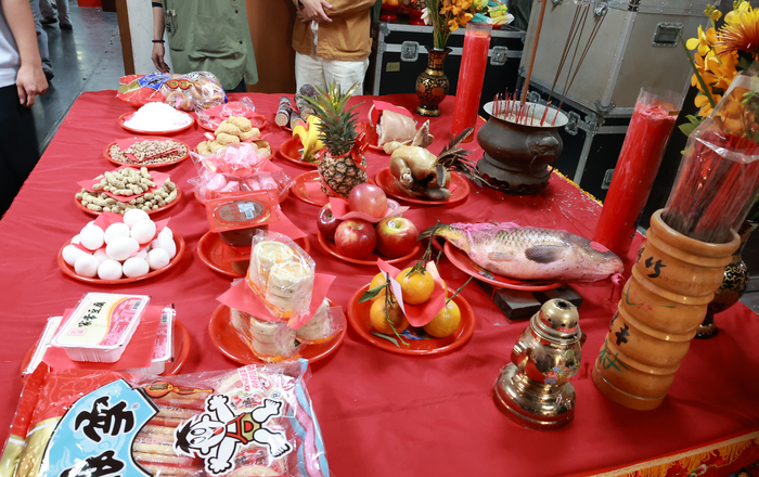 供桌與祭品