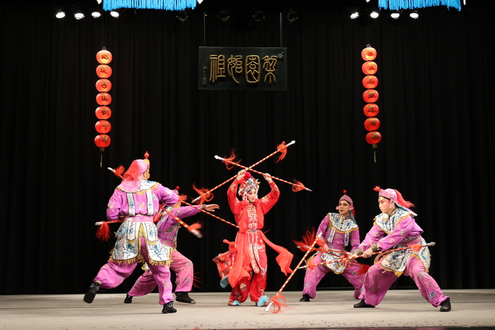 《搖錢寶樹》之「打出手」環節