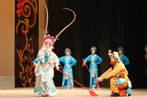 復興京劇團團慶大戲《水滸英雄》武旦演員陳玉白領銜主演扈三娘 。（復興京劇團提供）