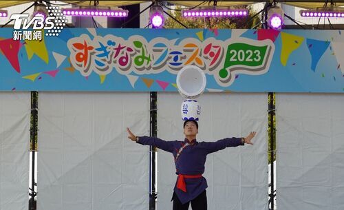 戲曲學院學生於東京表演