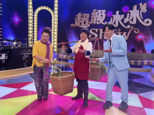 左起，白冰冰、黃西田（圖／民視）