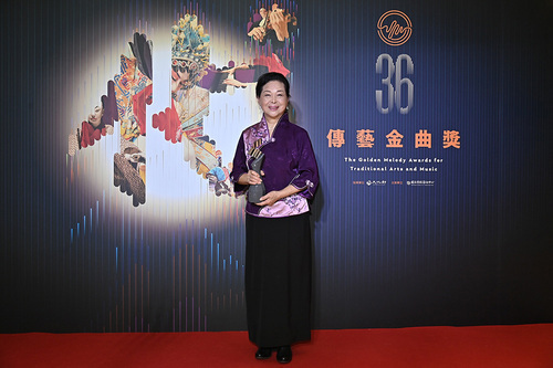 2.戲曲表演類特別獎得主林吳素霞(文化部 提供)