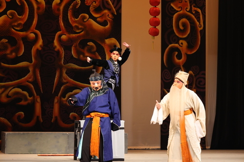 〈石秀探莊〉展現出演員的高超武藝，由武生演員魏伯丞主演石秀。