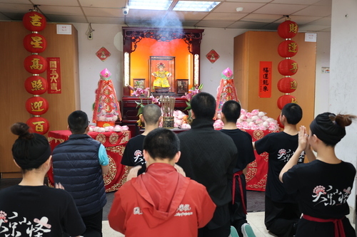 梨園學子恭賀祖師爺誕辰