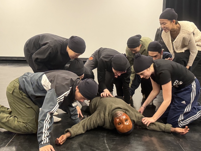 由巴黎第八大學教授Giulia Filacanapa 授課的義大利面具課程